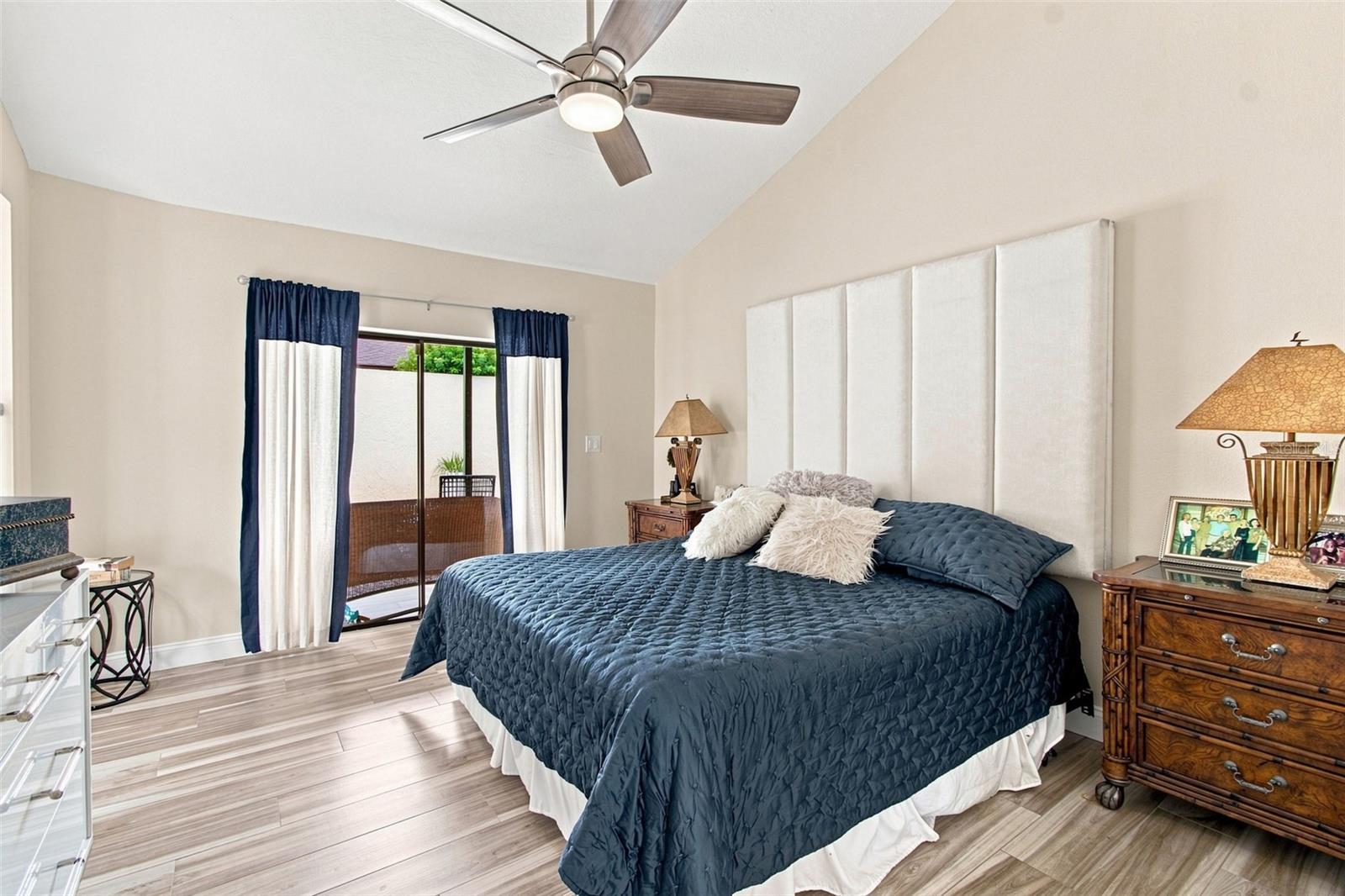 5005 PALOMA DR — photo 39