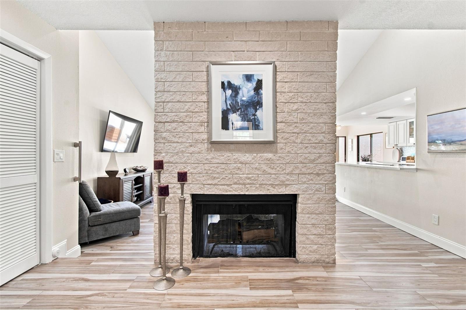 5005 PALOMA DR — photo 19
