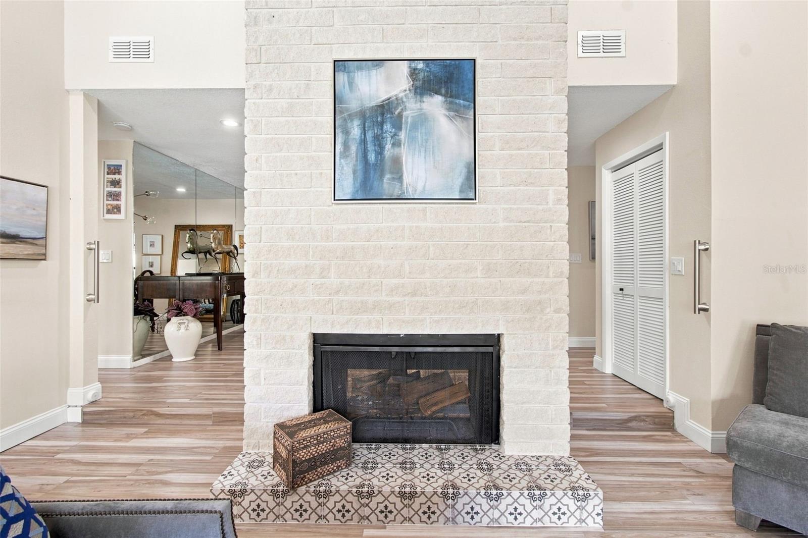 5005 PALOMA DR — photo 38