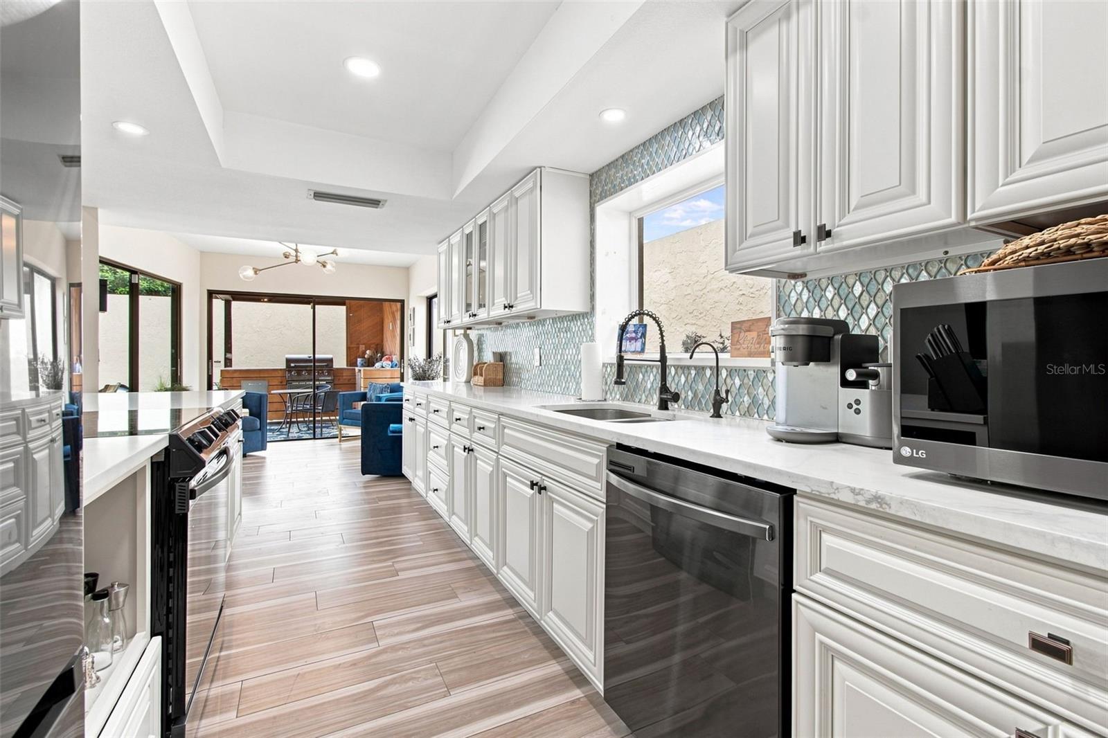5005 PALOMA DR — photo 21