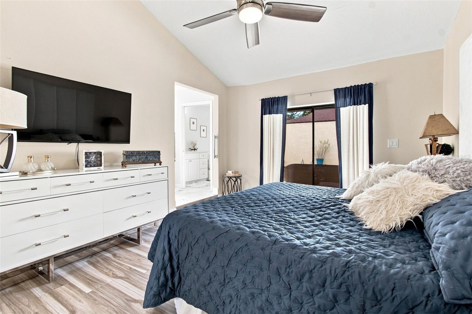 5005 PALOMA DR — photo 42