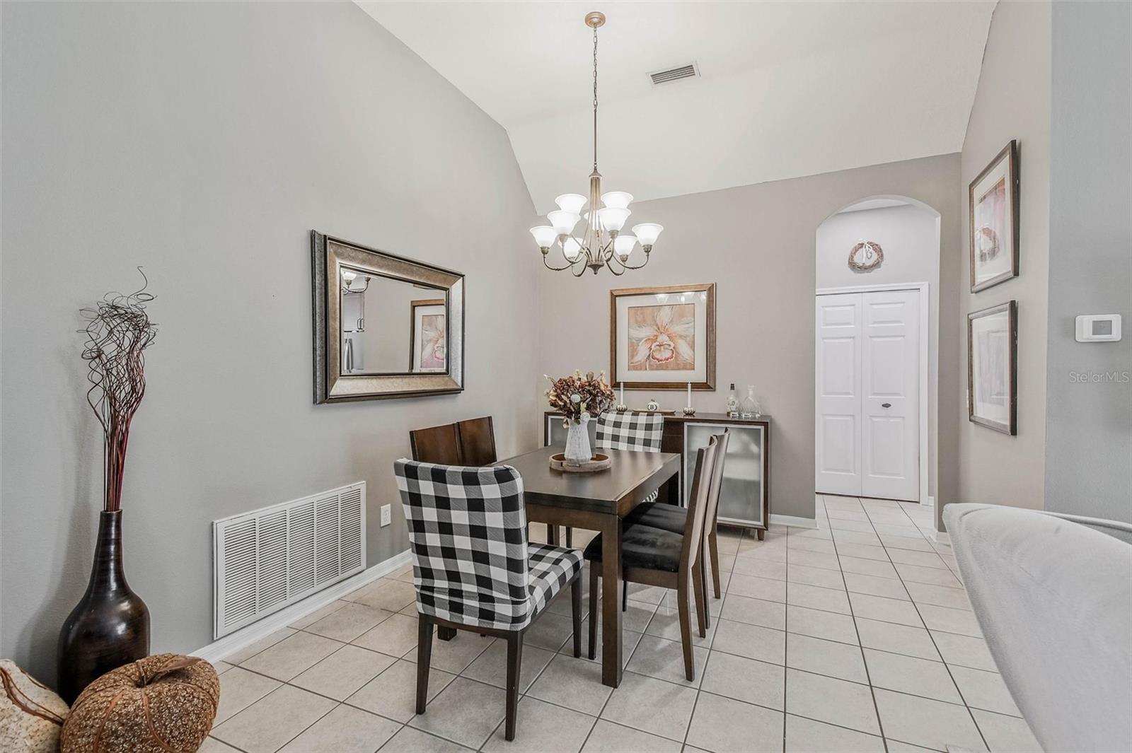 3240 DOWNAN POINT DR — photo 26