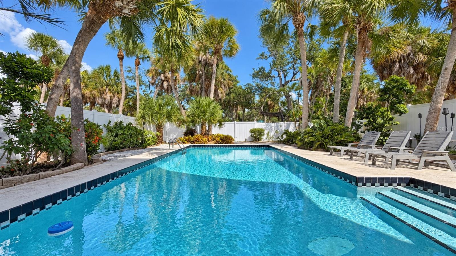 5157 SANDY BEACH AVE — photo 4