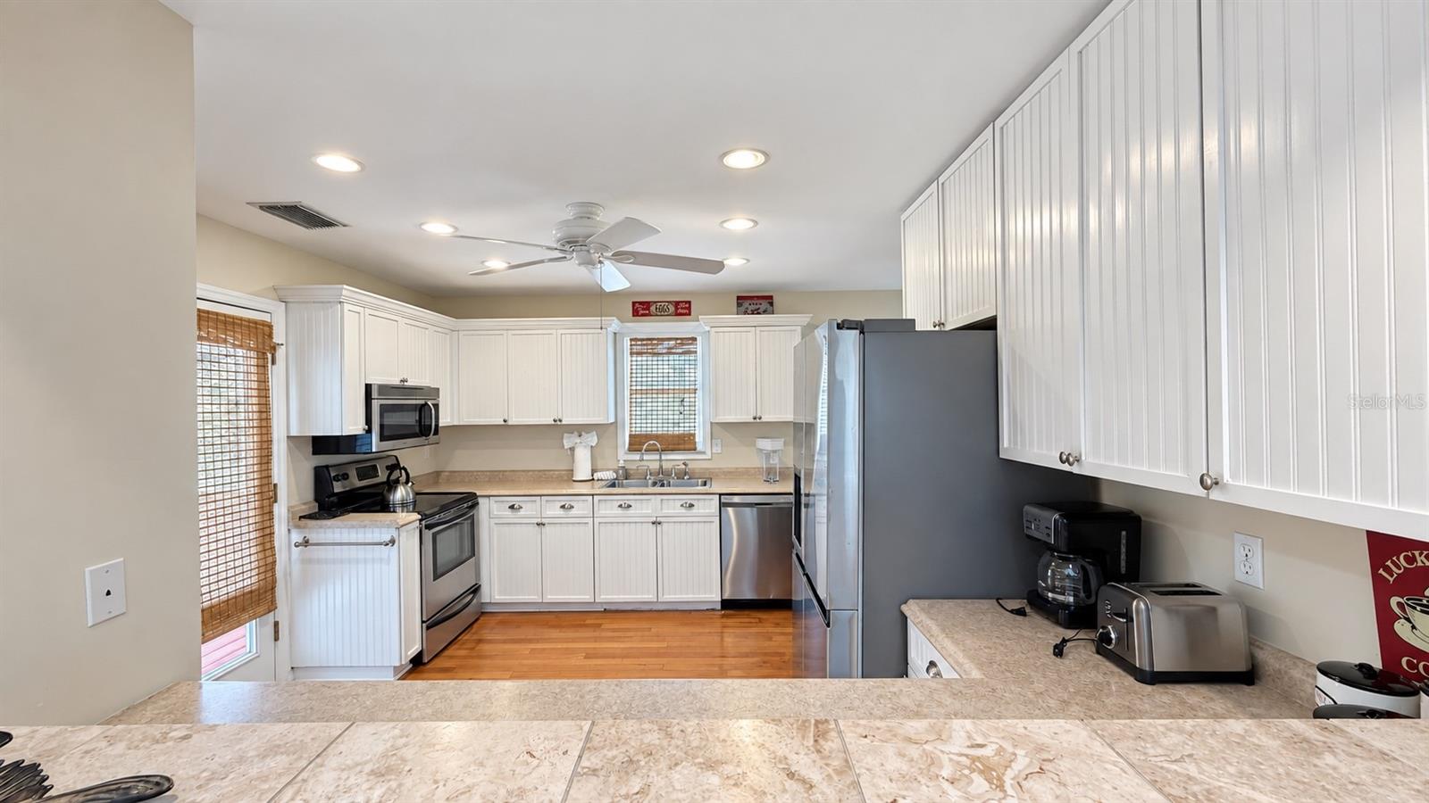 5157 SANDY BEACH AVE — photo 8