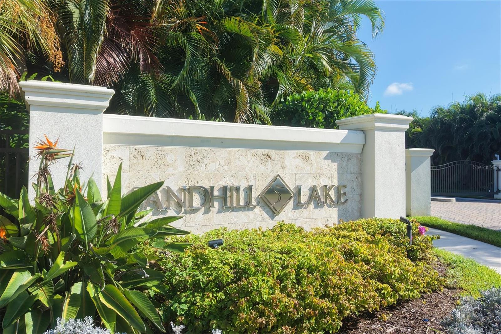 7717 SANDHILL LAKE DR — photo 47