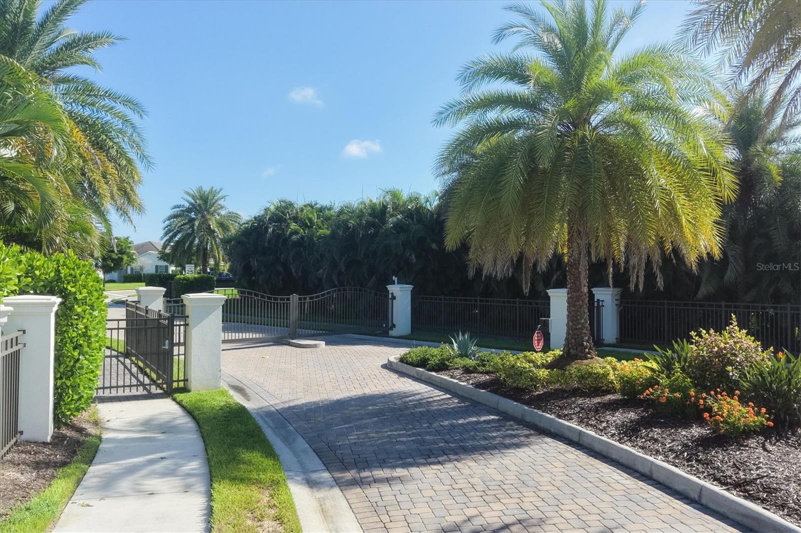7717 SANDHILL LAKE DR — photo 46