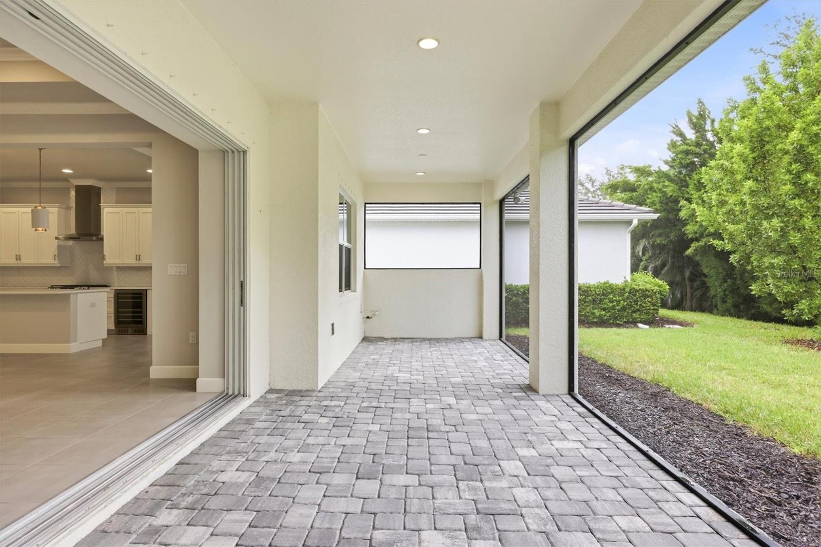 7717 SANDHILL LAKE DR — photo 37