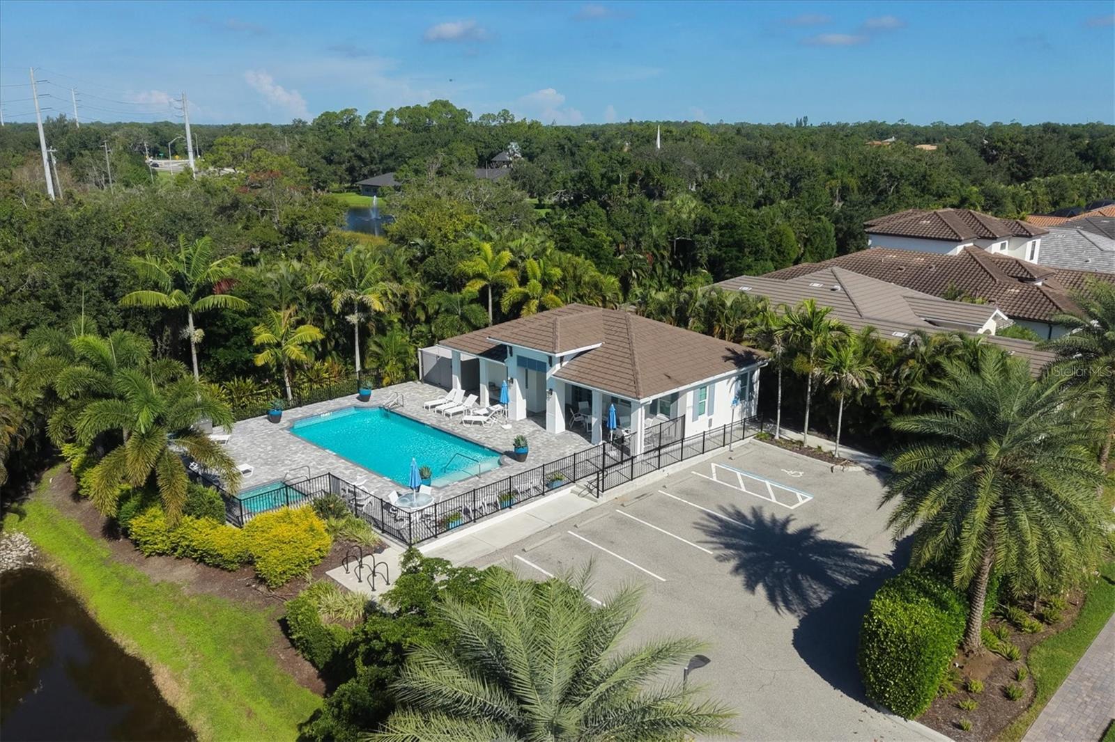 7717 SANDHILL LAKE DR — photo 48