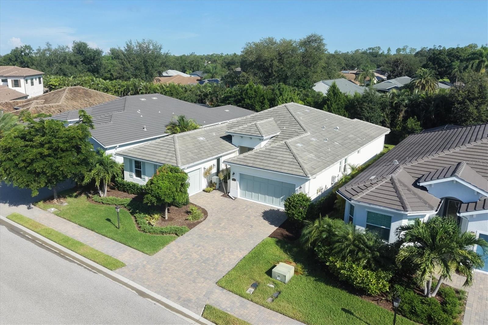 7717 SANDHILL LAKE DR — photo 5