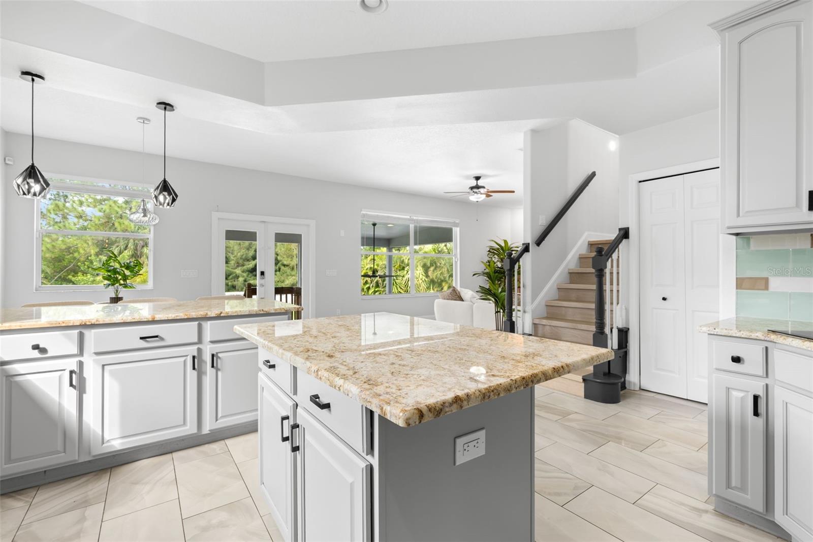9240 SAN MARTIN BLVD NE — photo 18