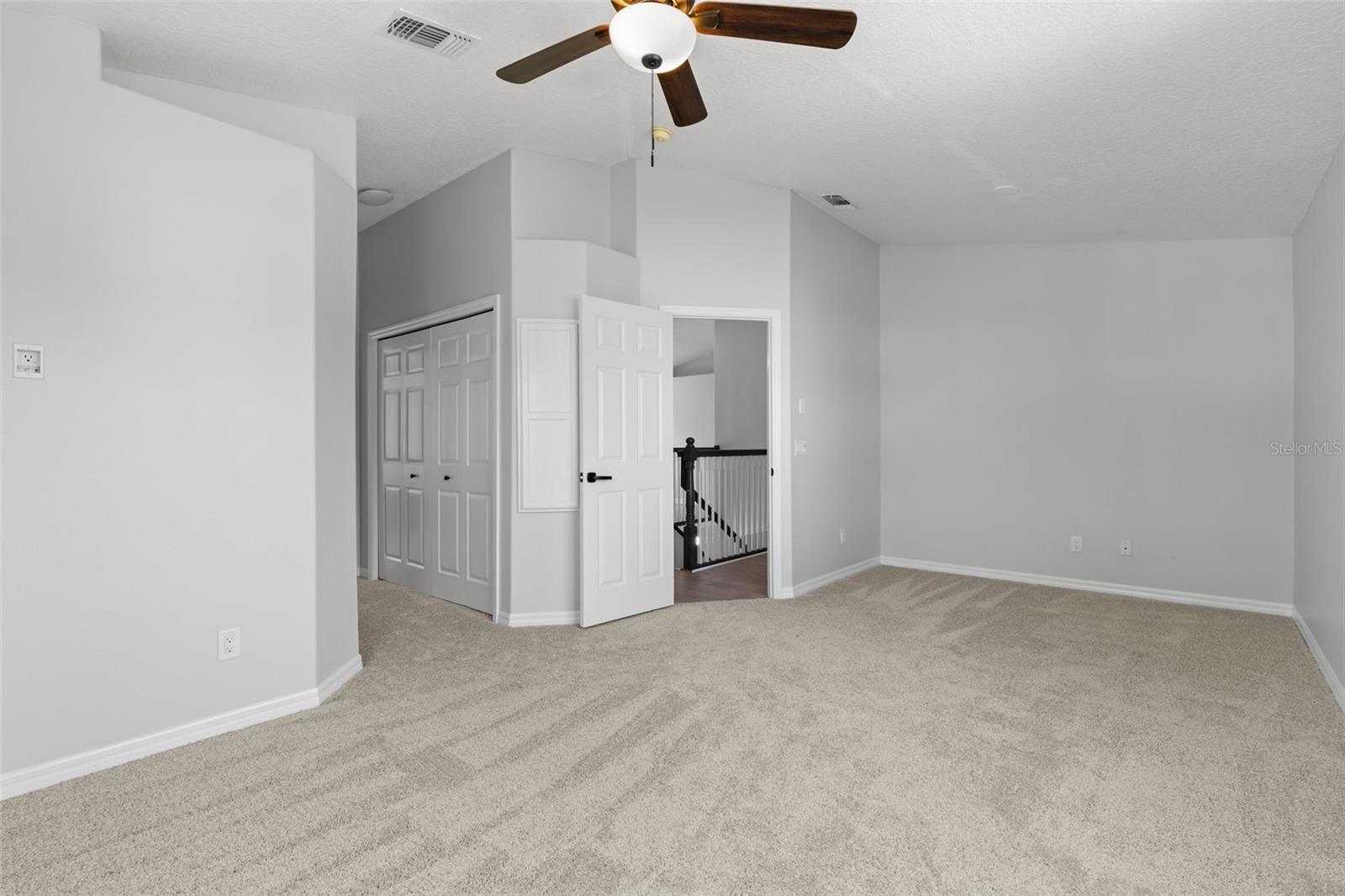 9240 SAN MARTIN BLVD NE — photo 30
