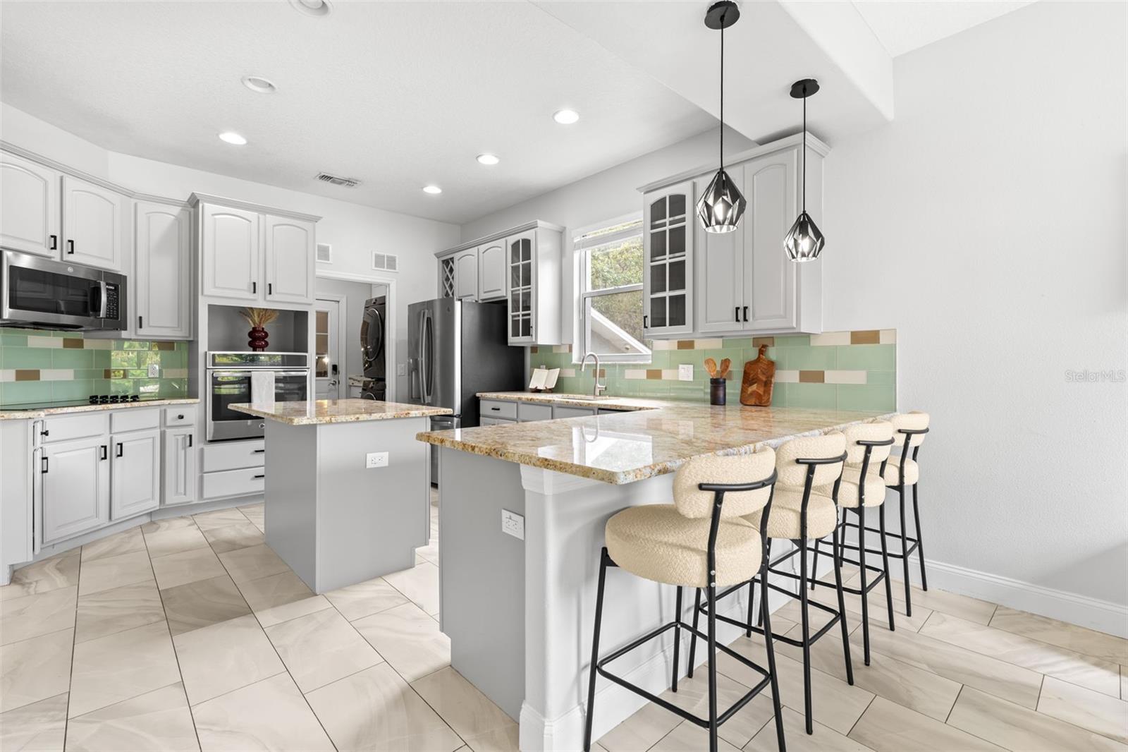 9240 SAN MARTIN BLVD NE — photo 14