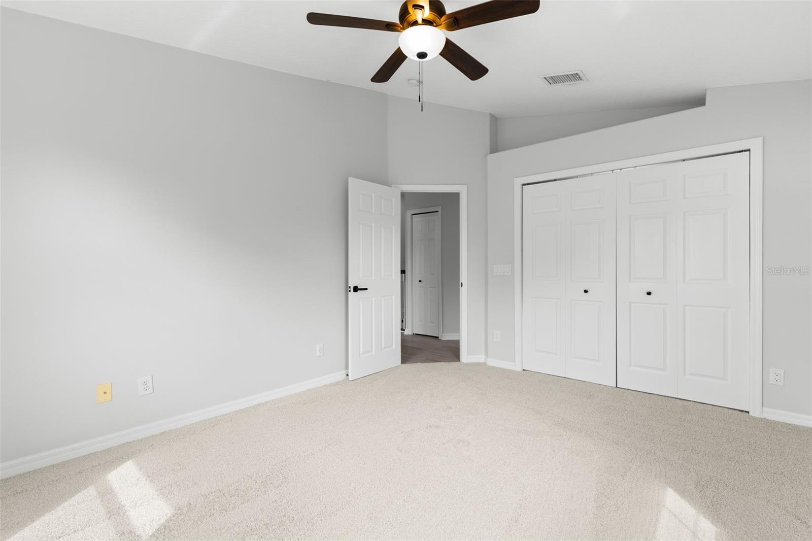 9240 SAN MARTIN BLVD NE — photo 43