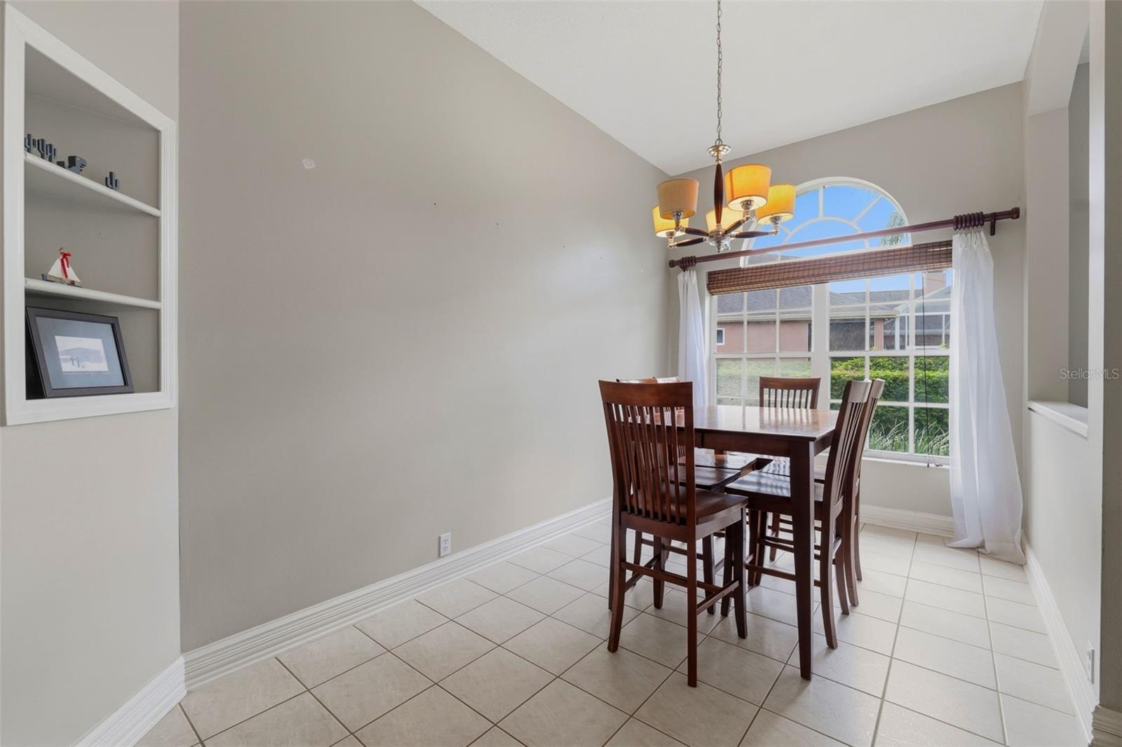 12012 BREWSTER DR — photo 25