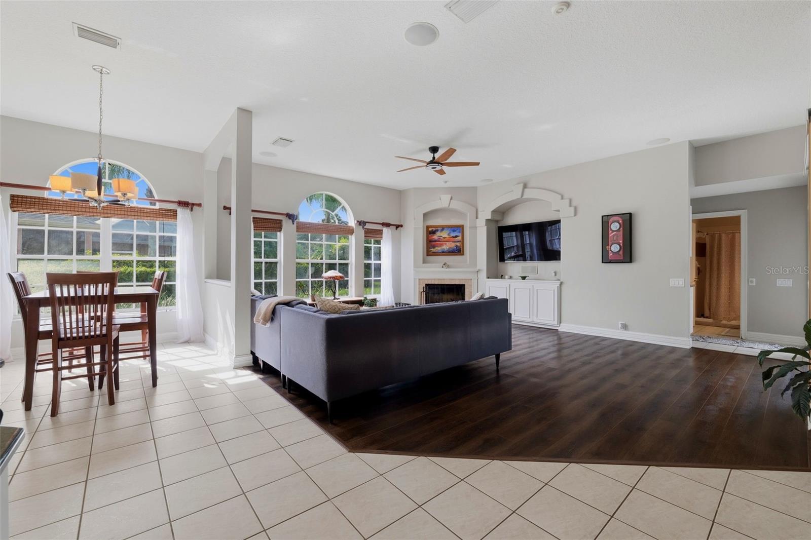 12012 BREWSTER DR — photo 22