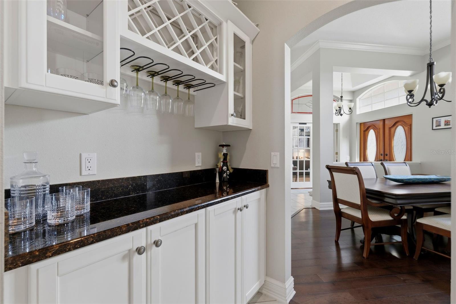 12012 BREWSTER DR — photo 12