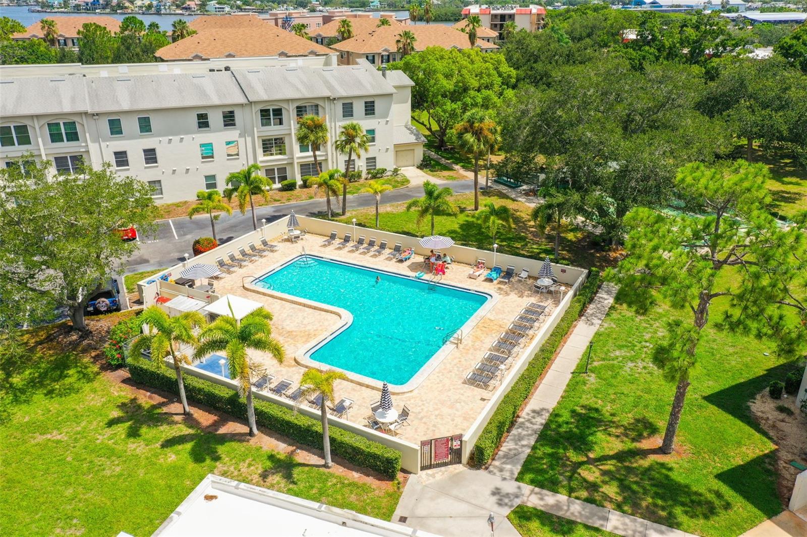 2700 BAYSHORE BLVD #2110 — photo 39