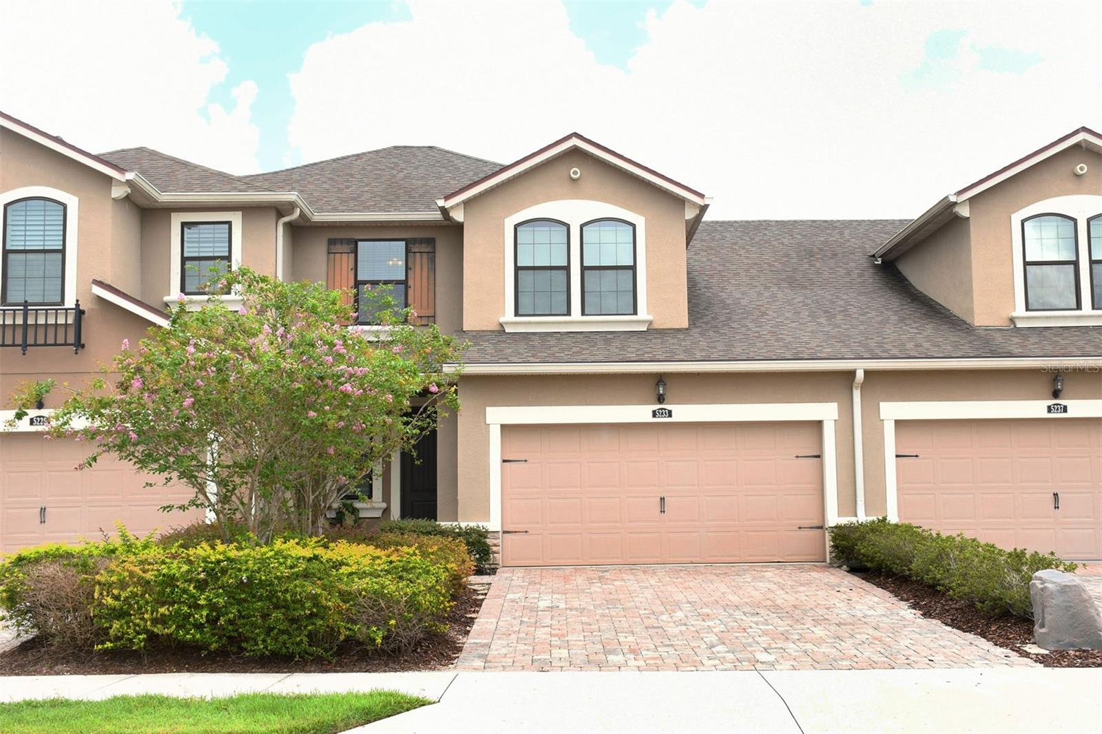 5233 BLOSSOM CV — photo 2
