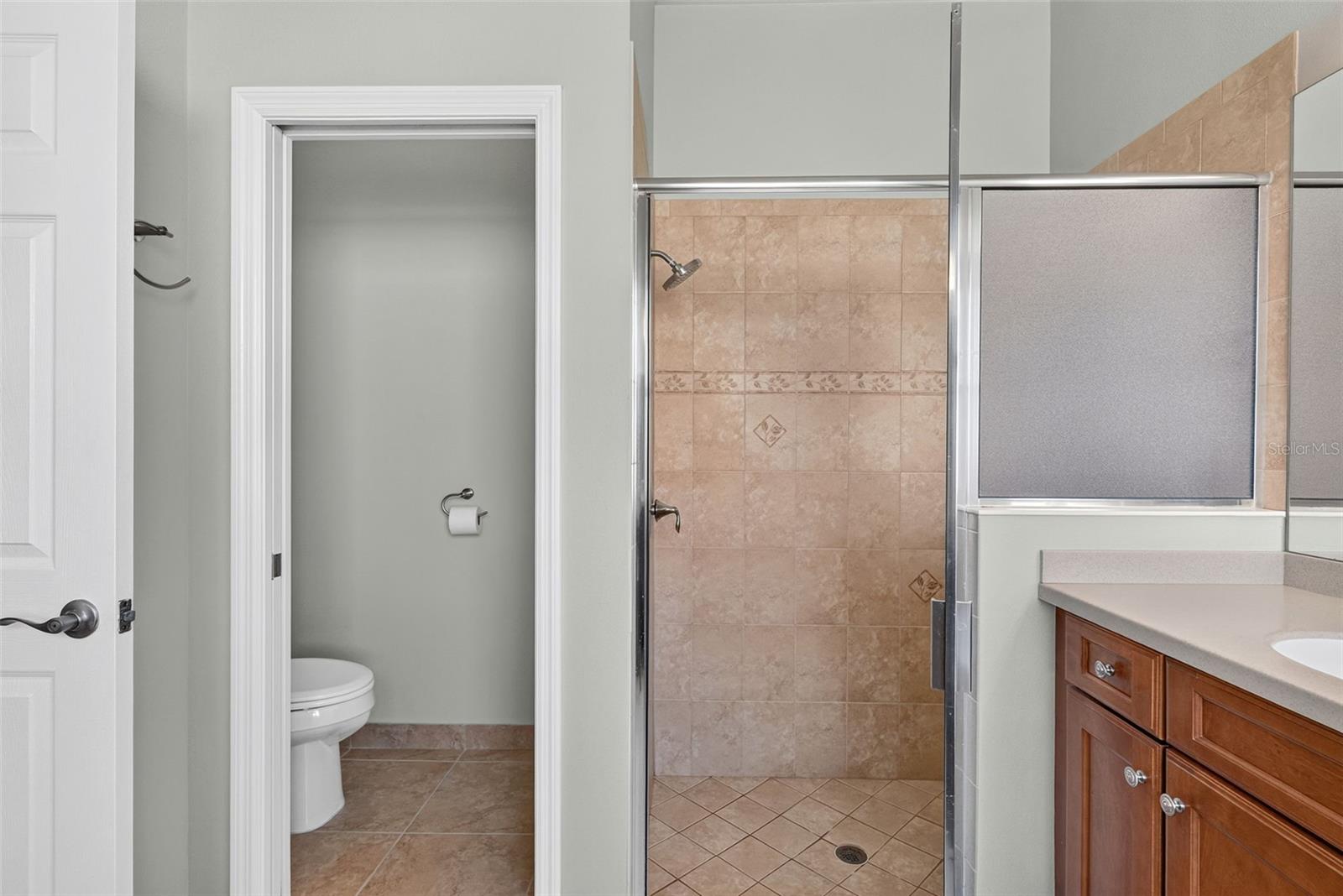 16019 GOLDEN LAKES DR — photo 26