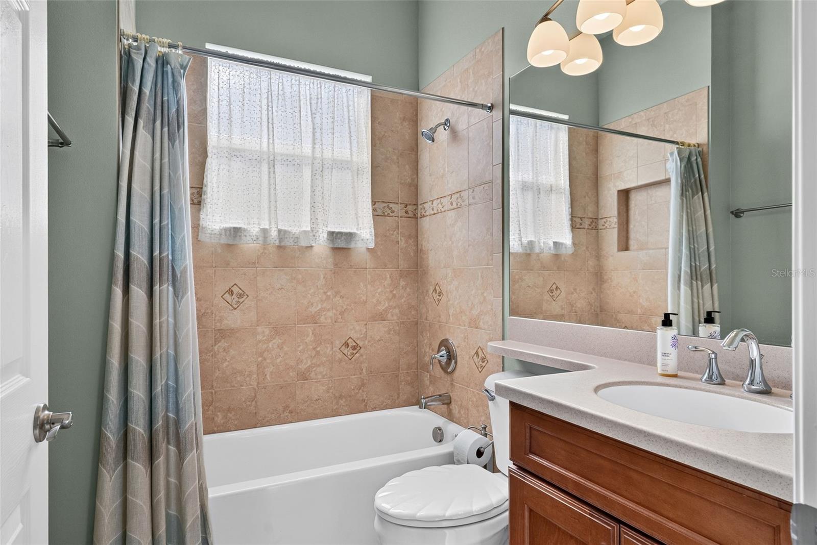 16019 GOLDEN LAKES DR — photo 19