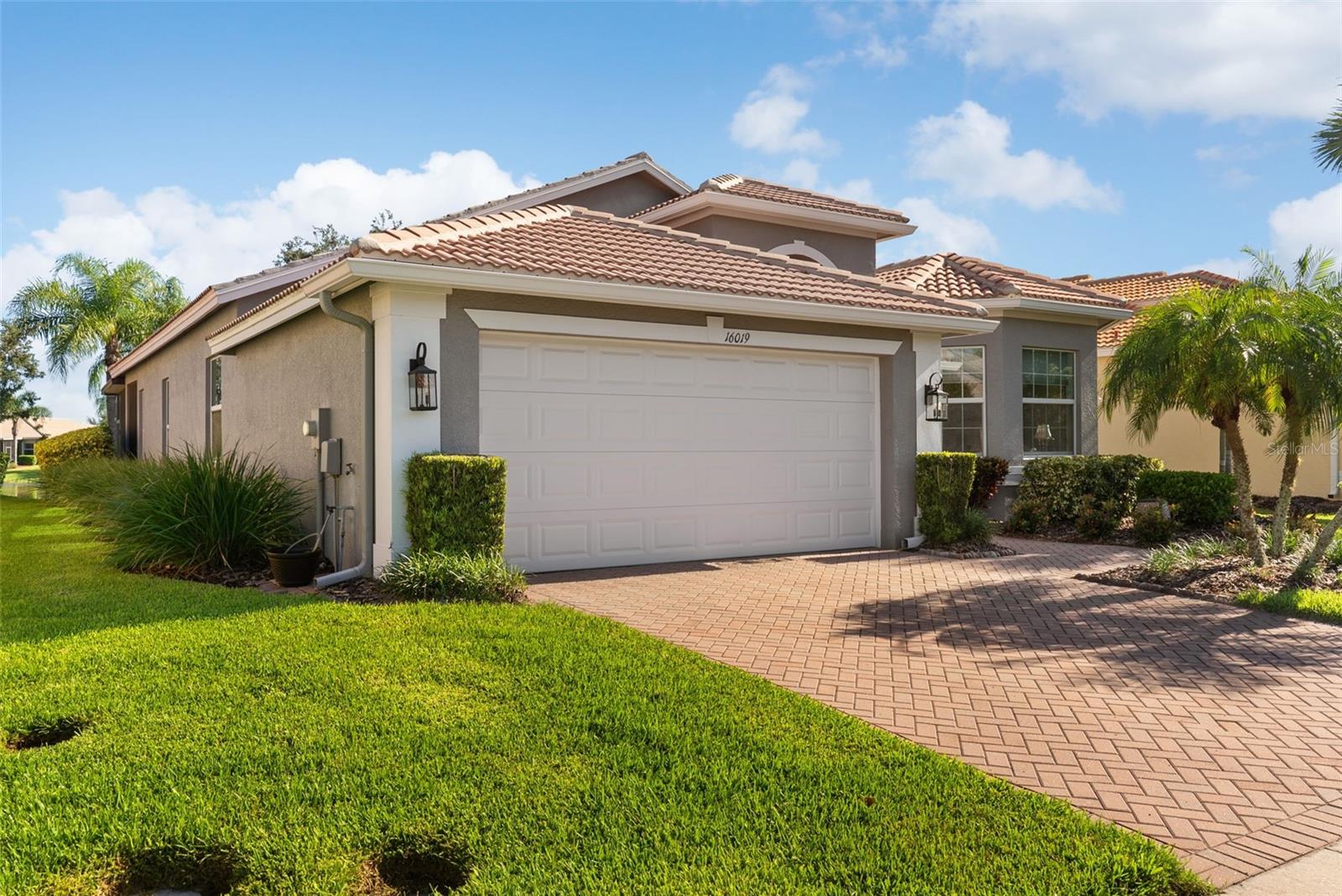 16019 GOLDEN LAKES DR — photo 2
