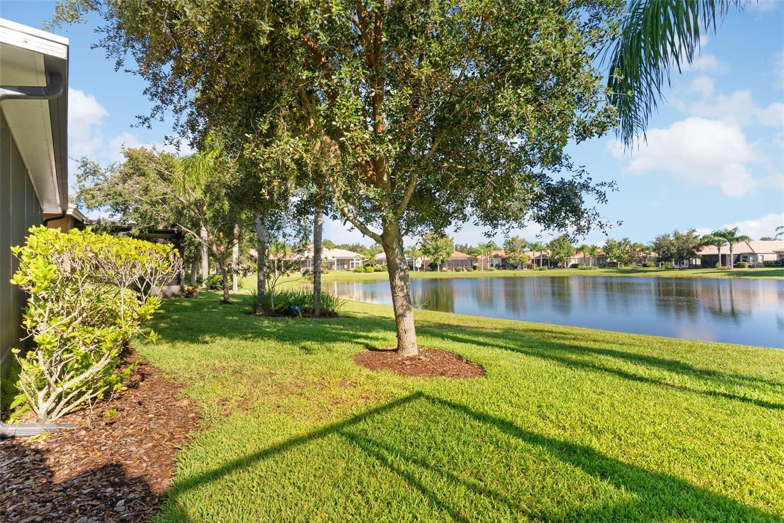 16019 GOLDEN LAKES DR — photo 31
