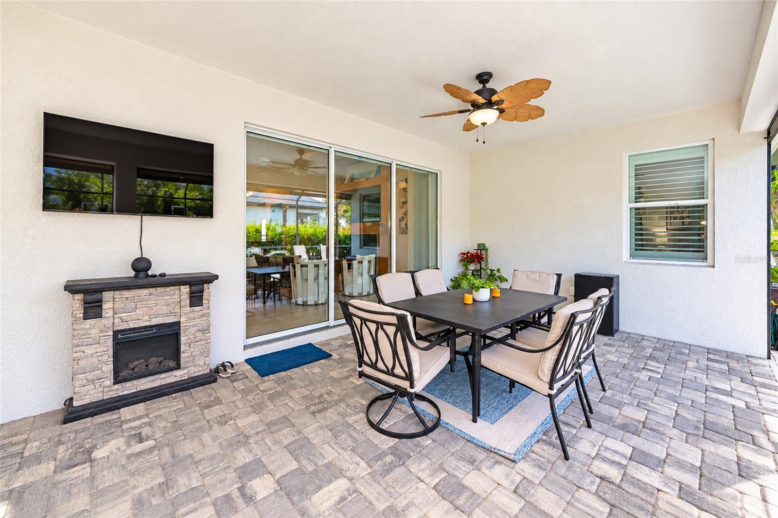 12105 GOLDENROD AVE — photo 38
