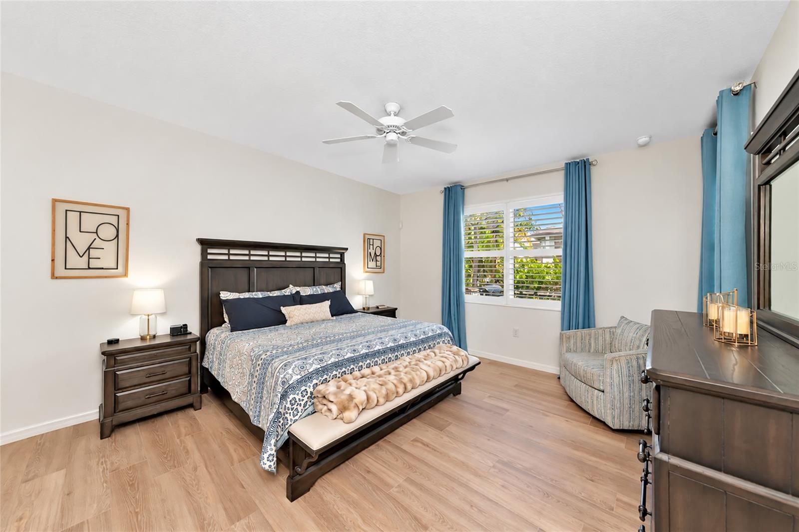 12105 GOLDENROD AVE — photo 19