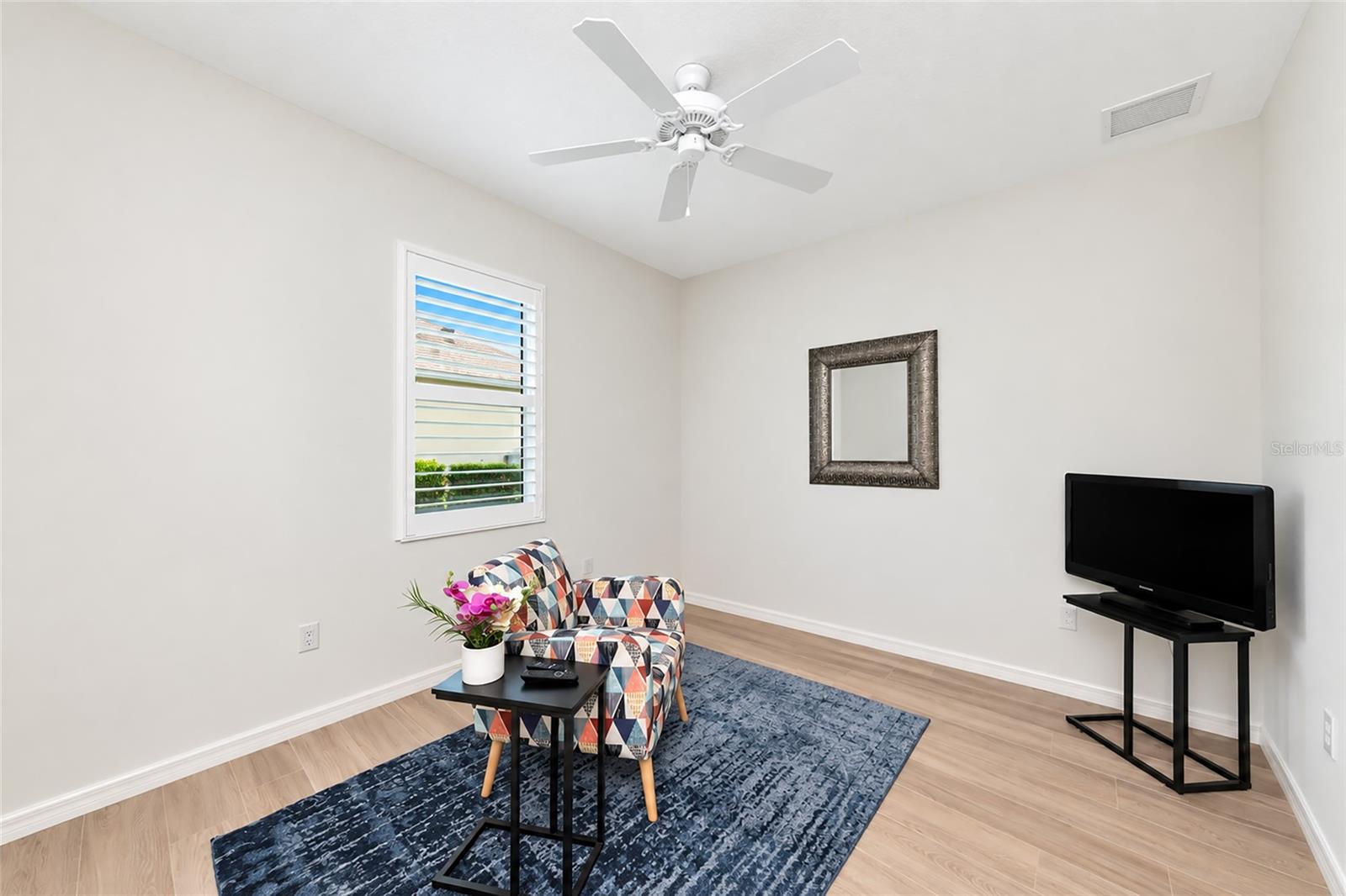 12105 GOLDENROD AVE — photo 35