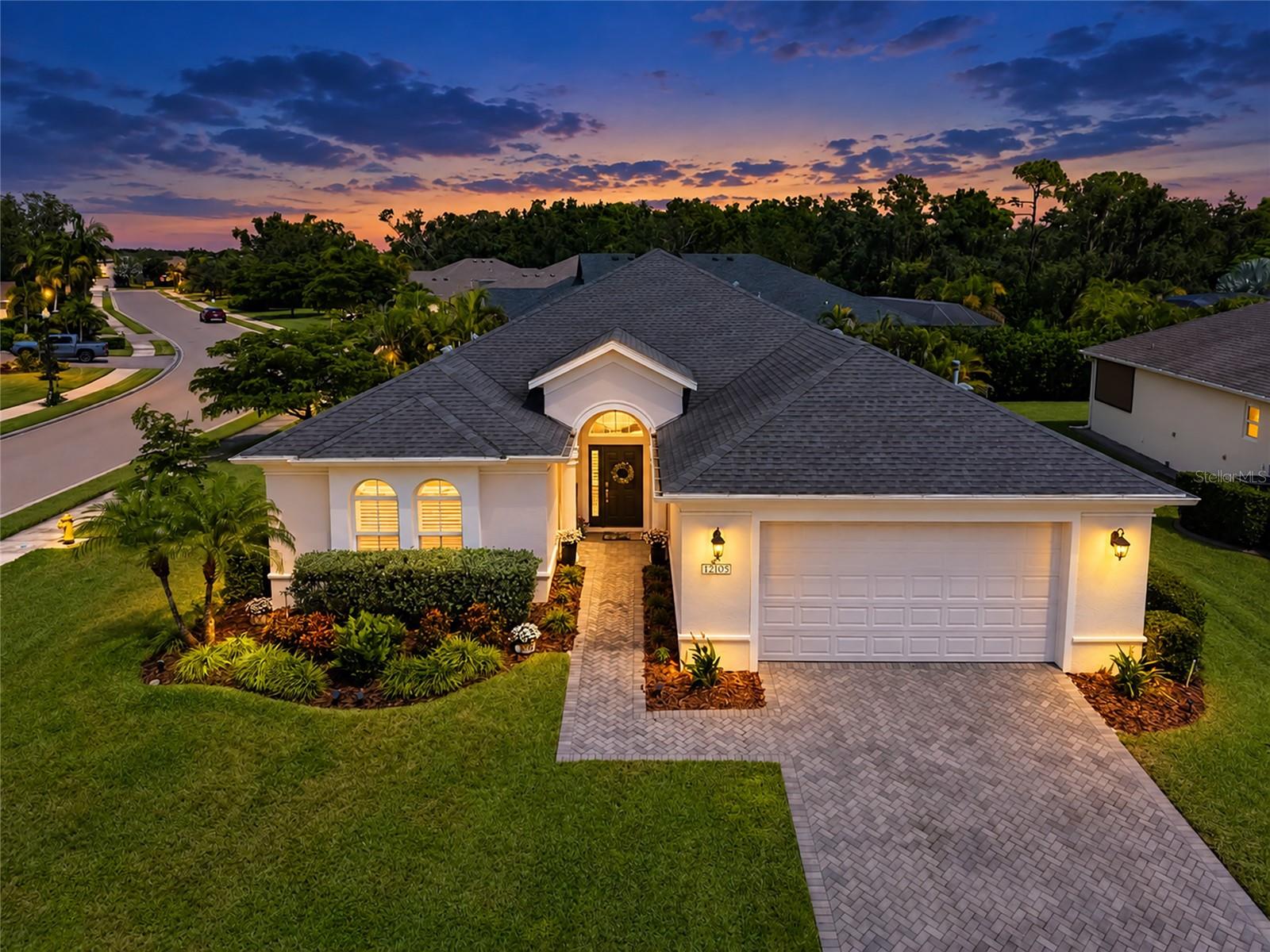 12105 GOLDENROD AVE — photo 47
