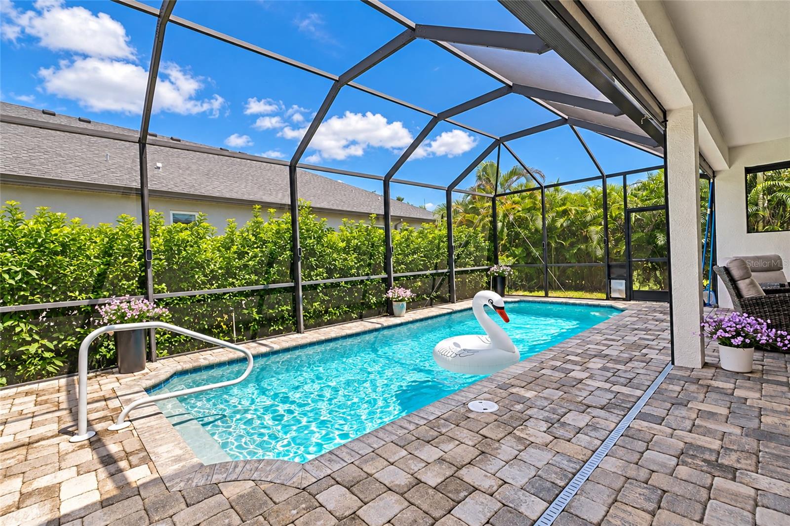 12105 GOLDENROD AVE — photo 40