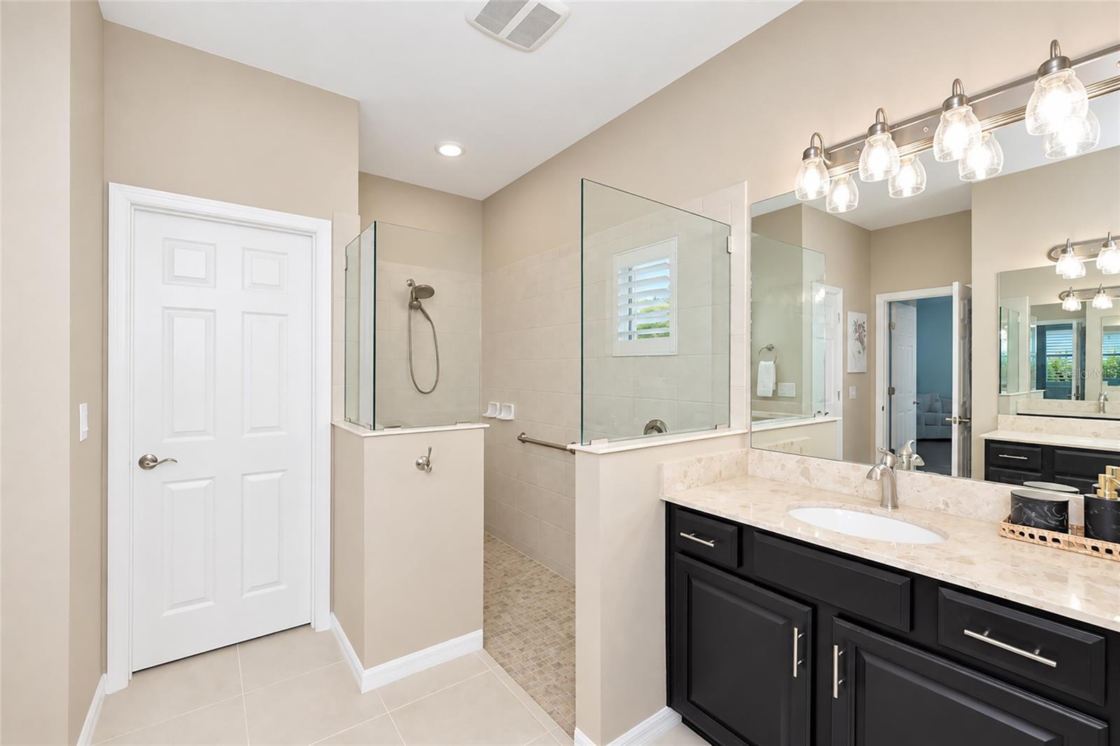 12105 GOLDENROD AVE — photo 23