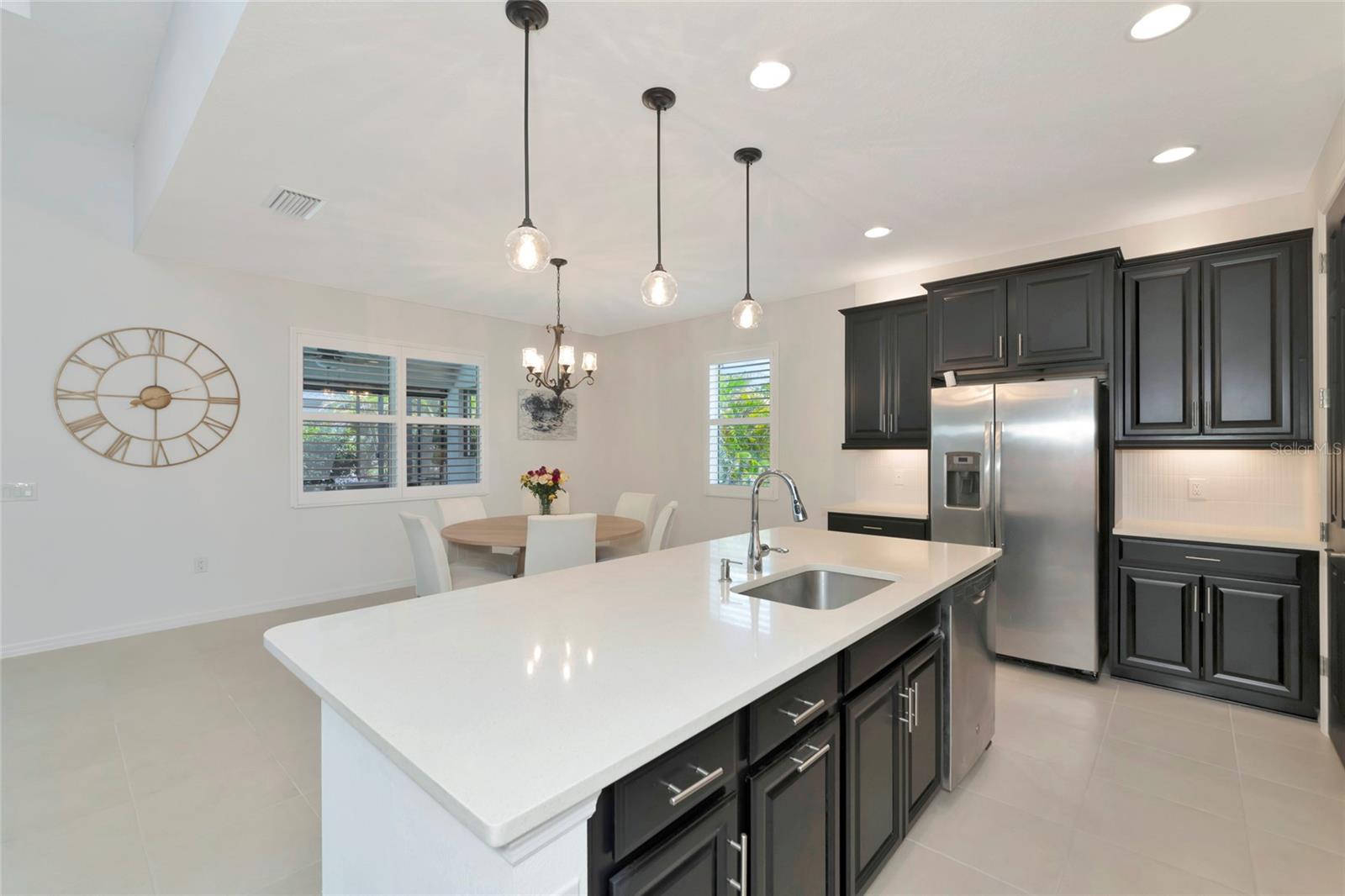 12105 GOLDENROD AVE — photo 13