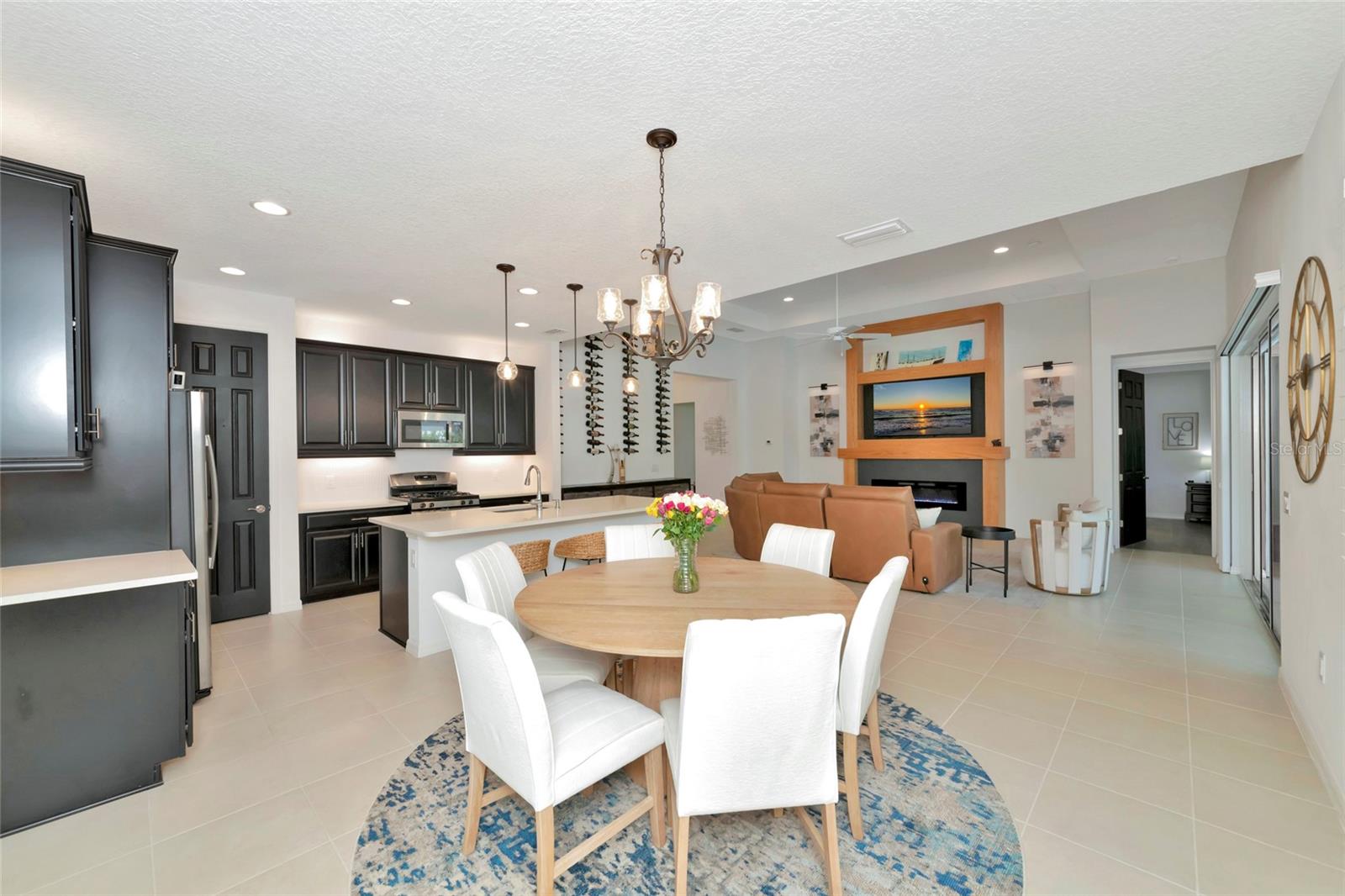 12105 GOLDENROD AVE — photo 10