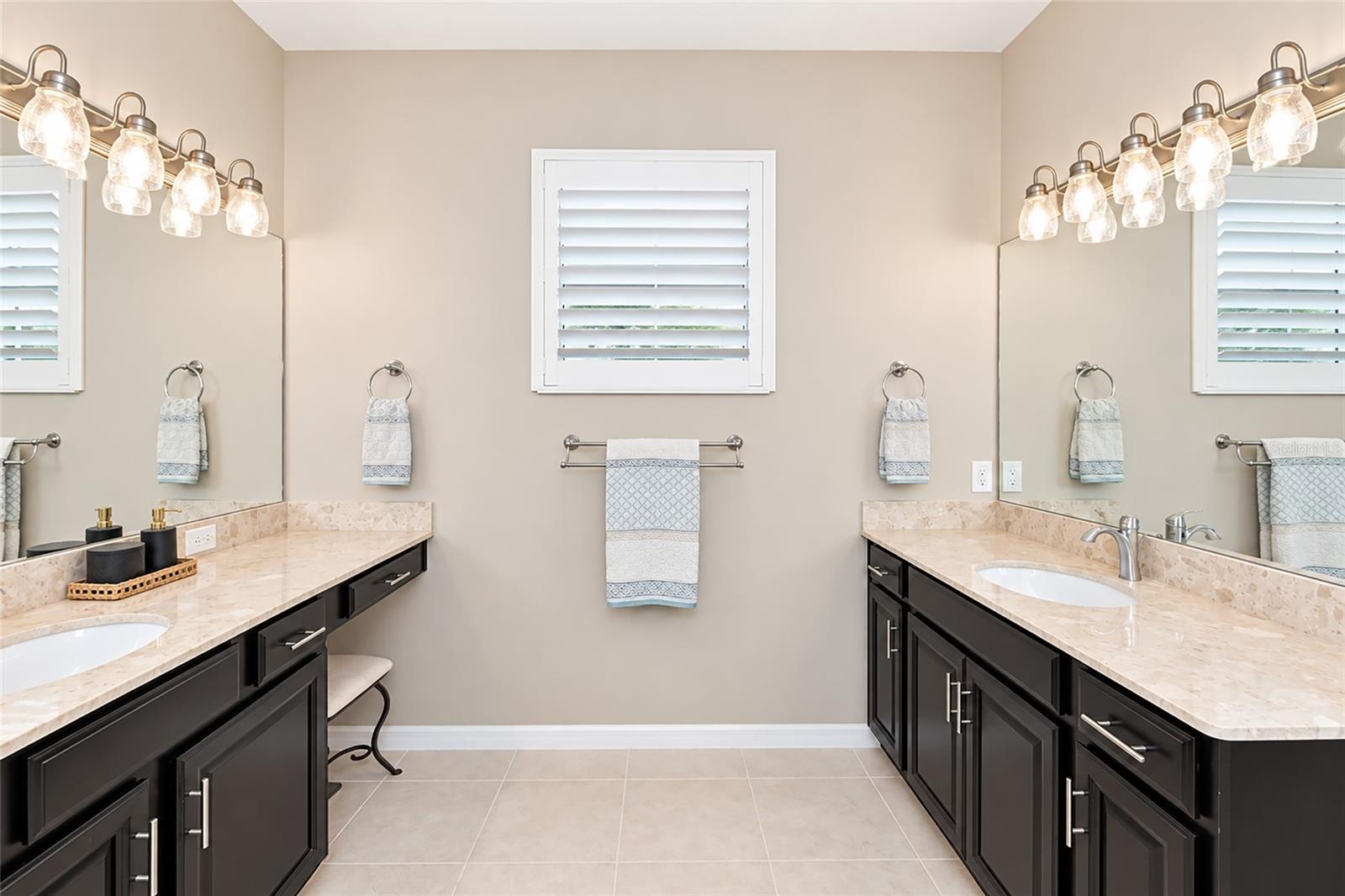 12105 GOLDENROD AVE — photo 22