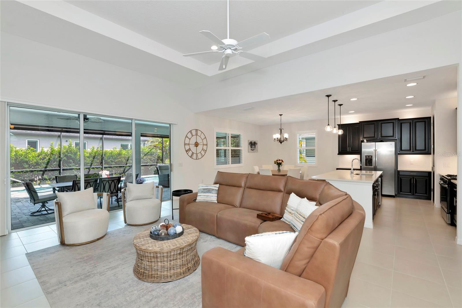 12105 GOLDENROD AVE — photo 5