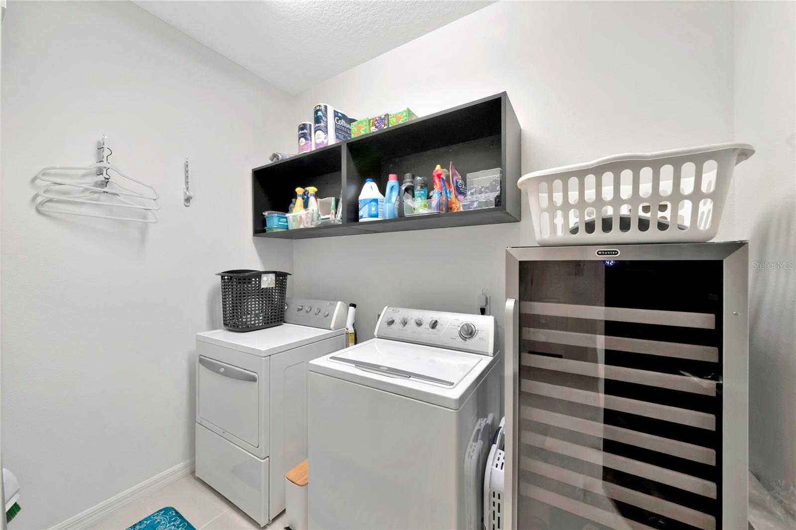 12105 GOLDENROD AVE — photo 37