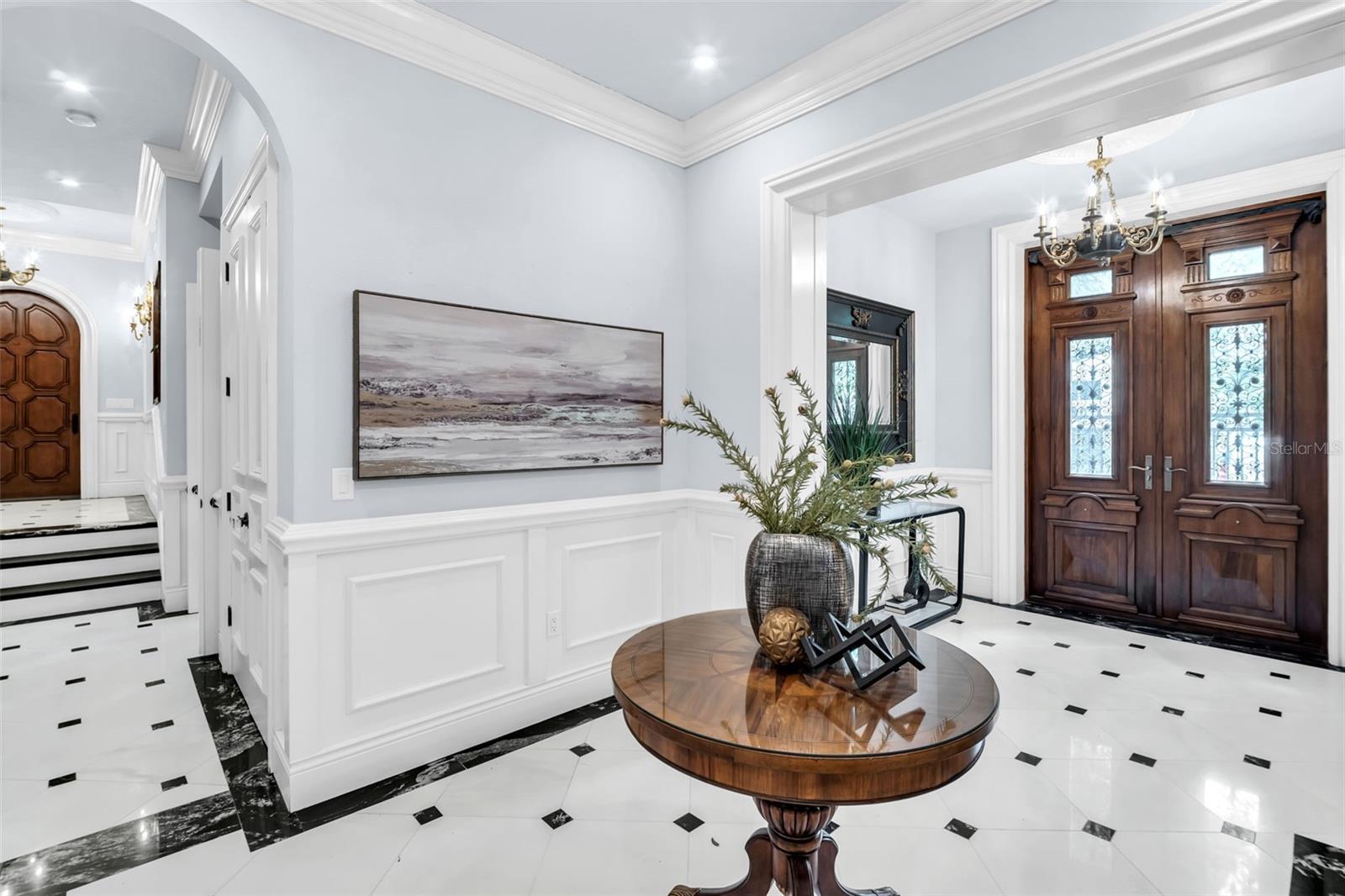 500 BEACH DR NE — photo 51