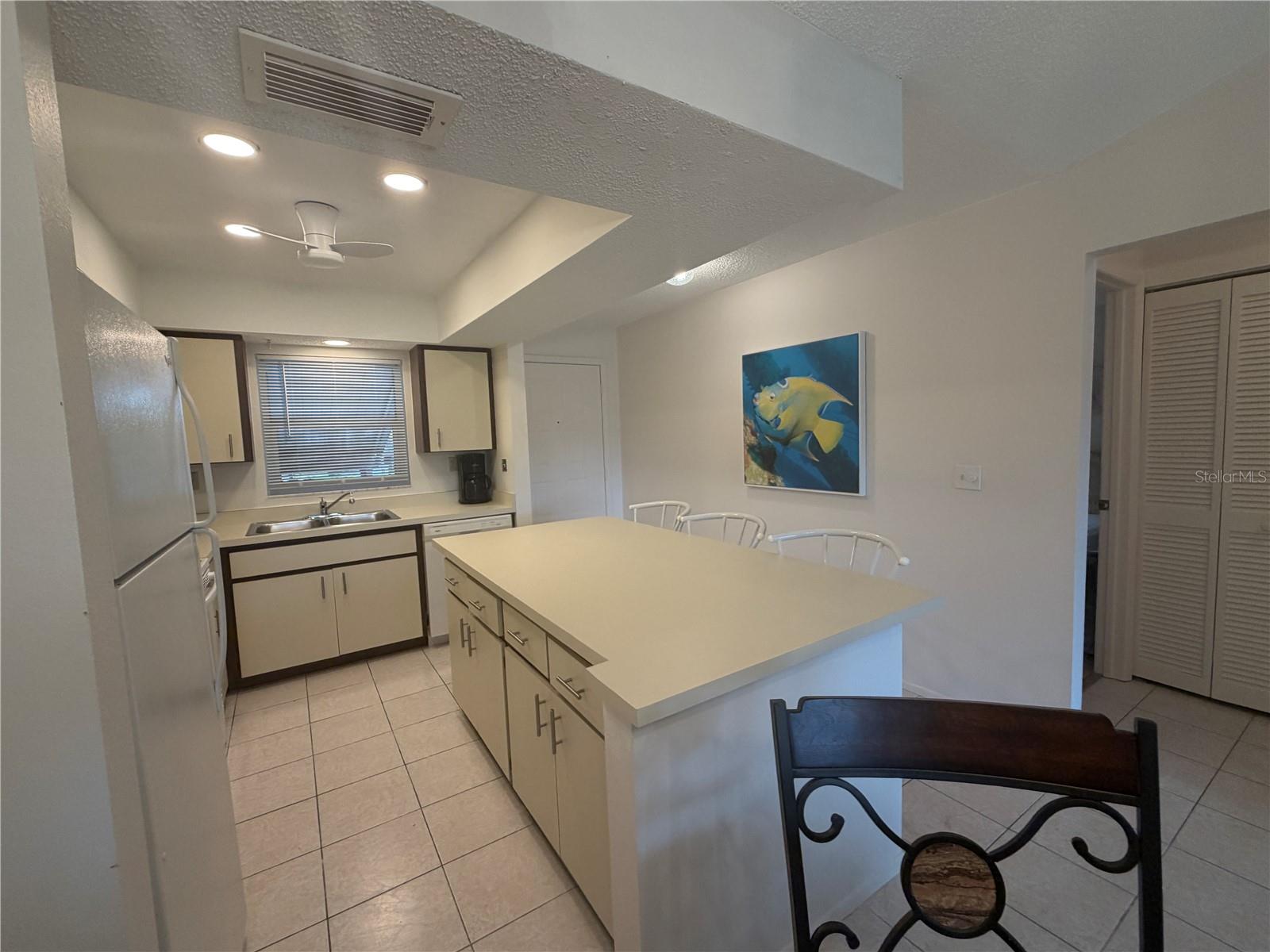929 CAPRI ISLES BLVD #22 — photo 11