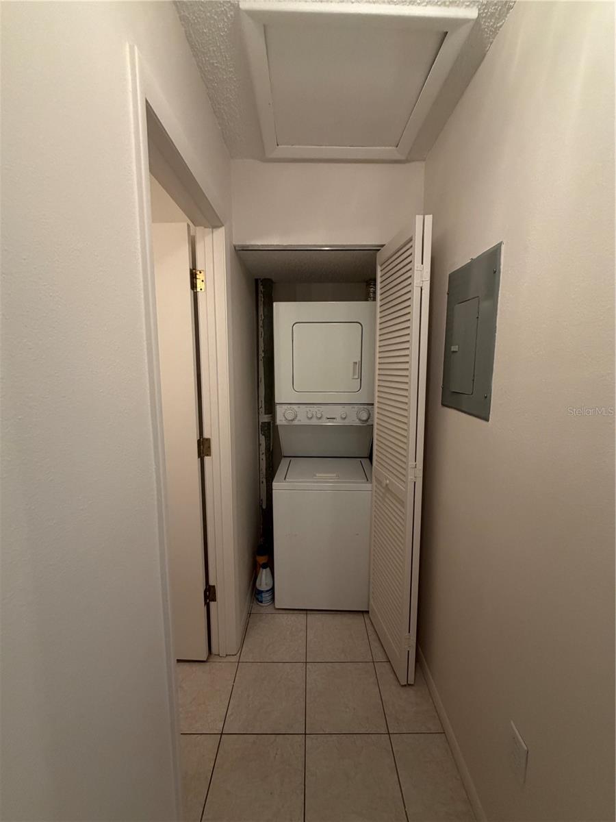 929 CAPRI ISLES BLVD #22 — photo 33