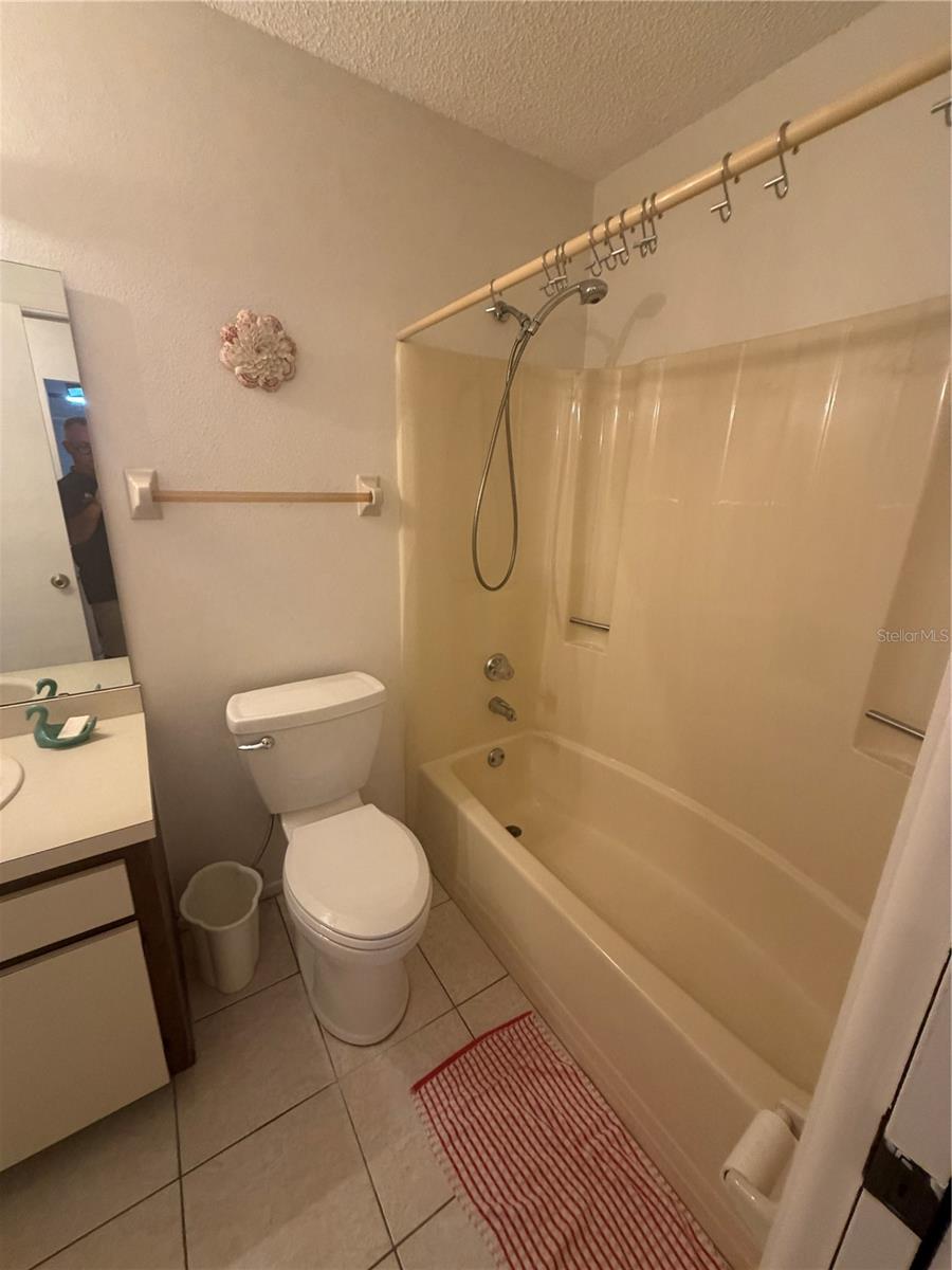 929 CAPRI ISLES BLVD #22 — photo 32