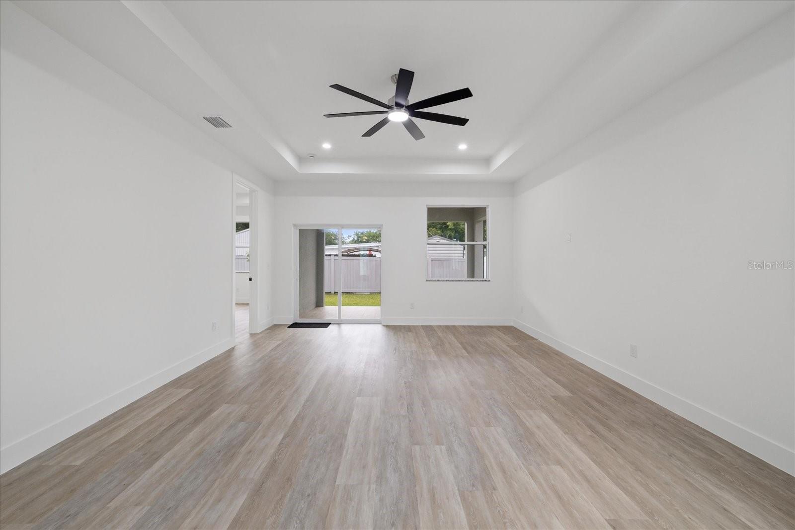 1307 W PATTERSON ST — photo 16