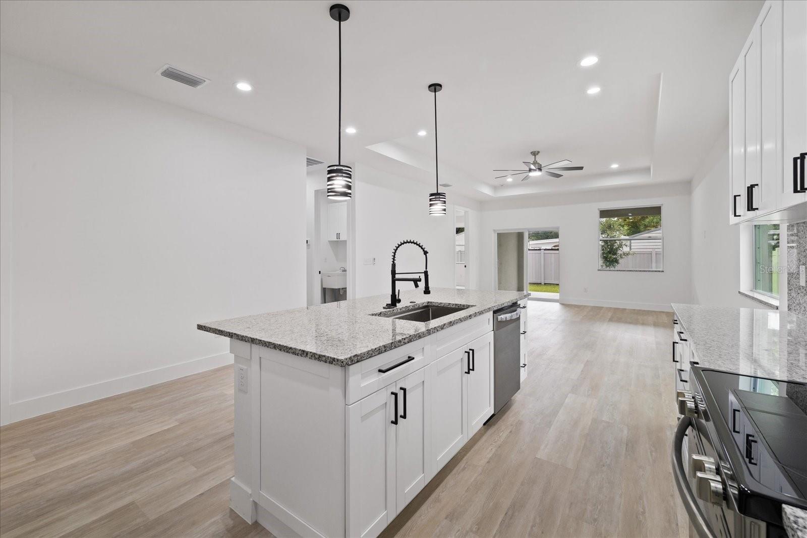 1307 W PATTERSON ST — photo 13