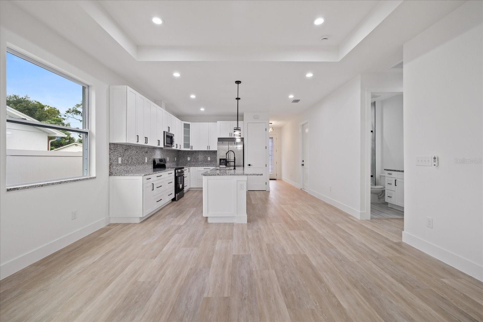 1307 W PATTERSON ST — photo 10