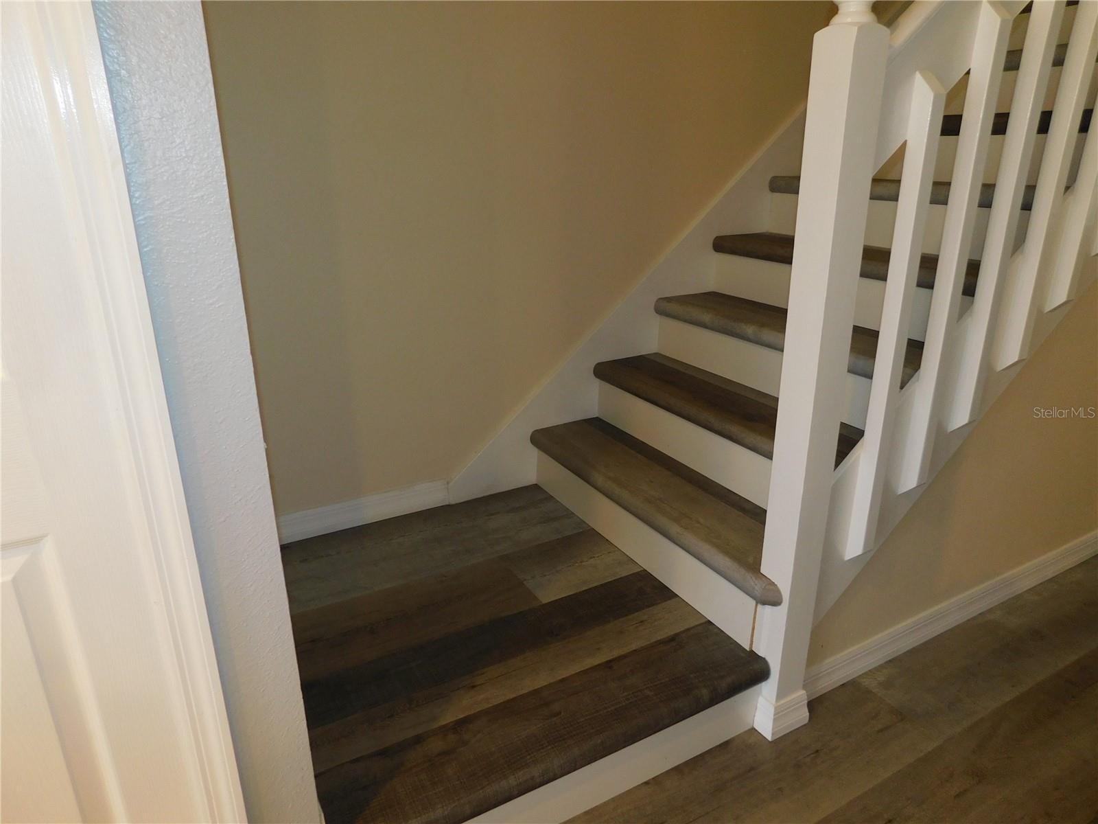 262 COUNTRYSIDE KEY BLVD — photo 10