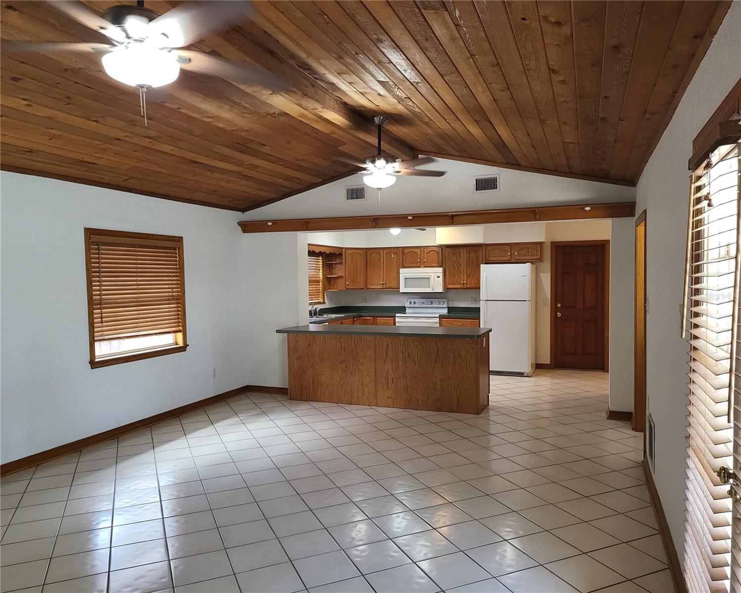 1601 SUMMERDALE DR S — photo 14