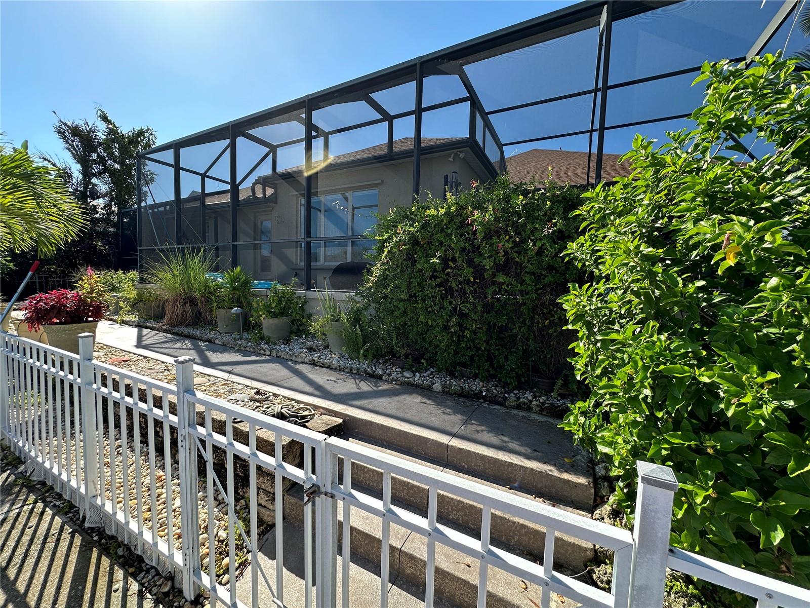 4727 SPINNAKER DR — photo 41