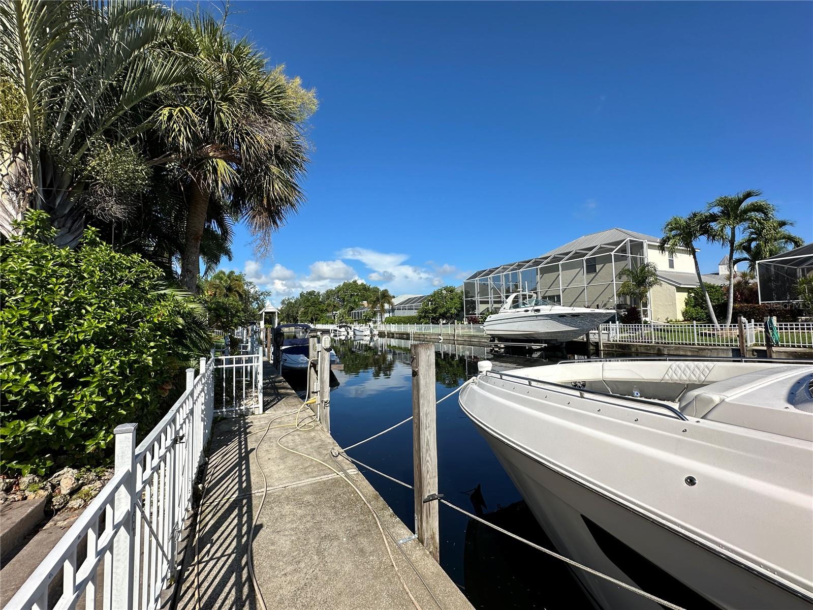 4727 SPINNAKER DR — photo 38