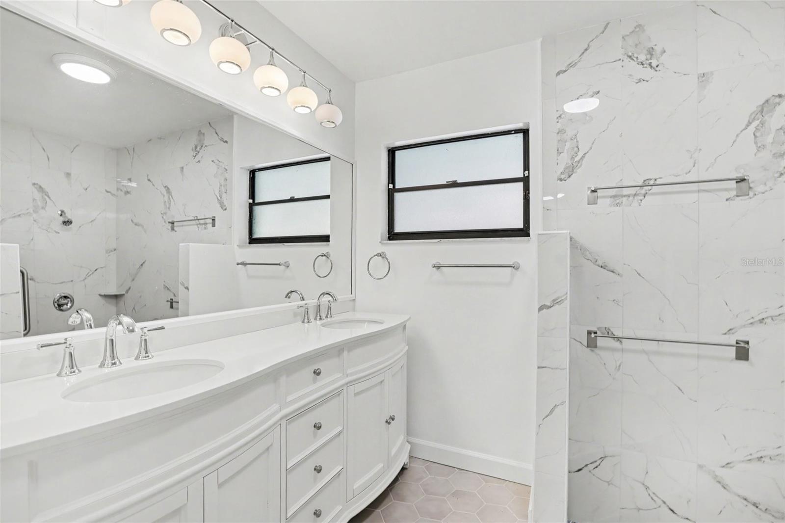 648 BUA DR — photo 14