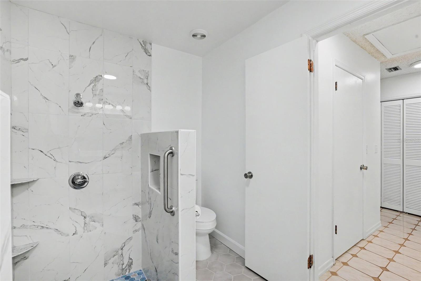 648 BUA DR — photo 15